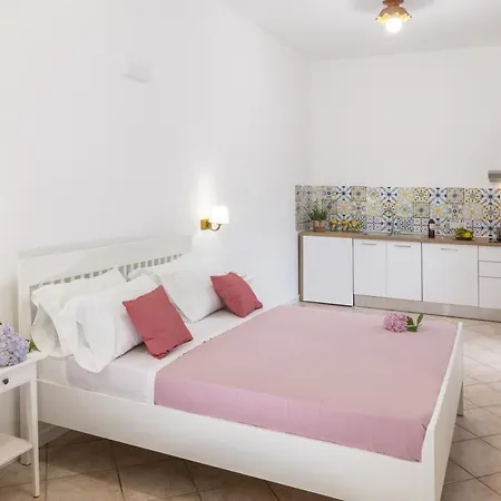 La Natura X9 Whole With Private Parking *