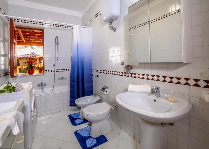 La Natura X9 Whole With Private Parking * Sorrento